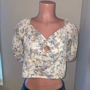 Abercrombie & Fitch Lined Puff Ballon Sleeve Crop Top